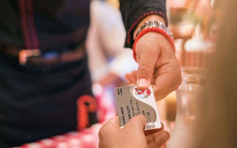 Oude Carnival Diamond-kaart als voorbeeld van loyaliteitssysteem