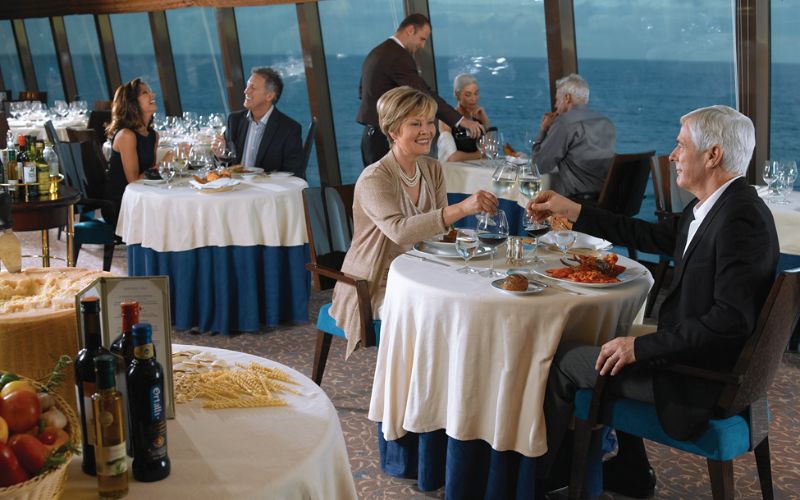 Oceania Cruises schip Toscana