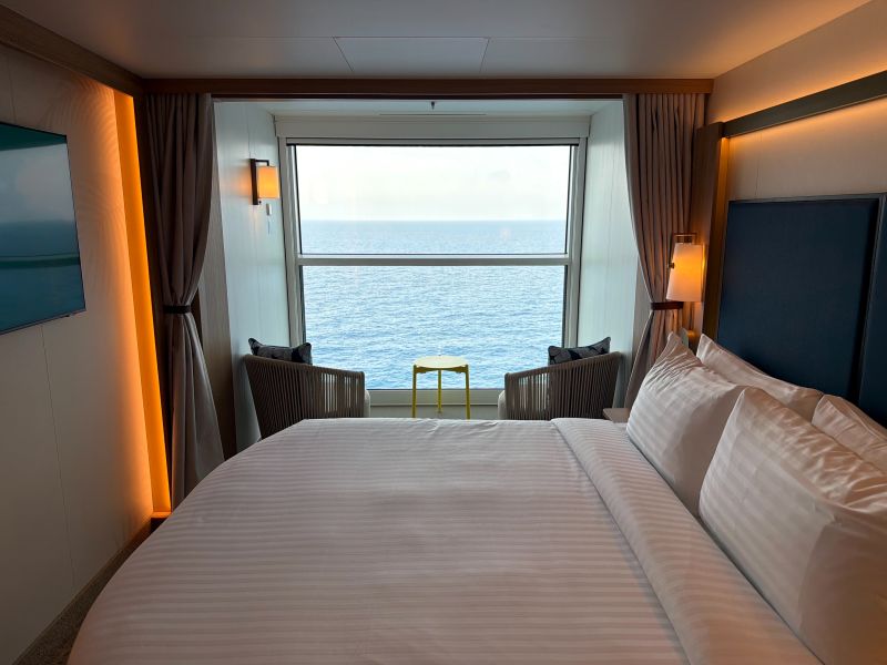Infinite buitenbalkonhut op de Legend of the Seas