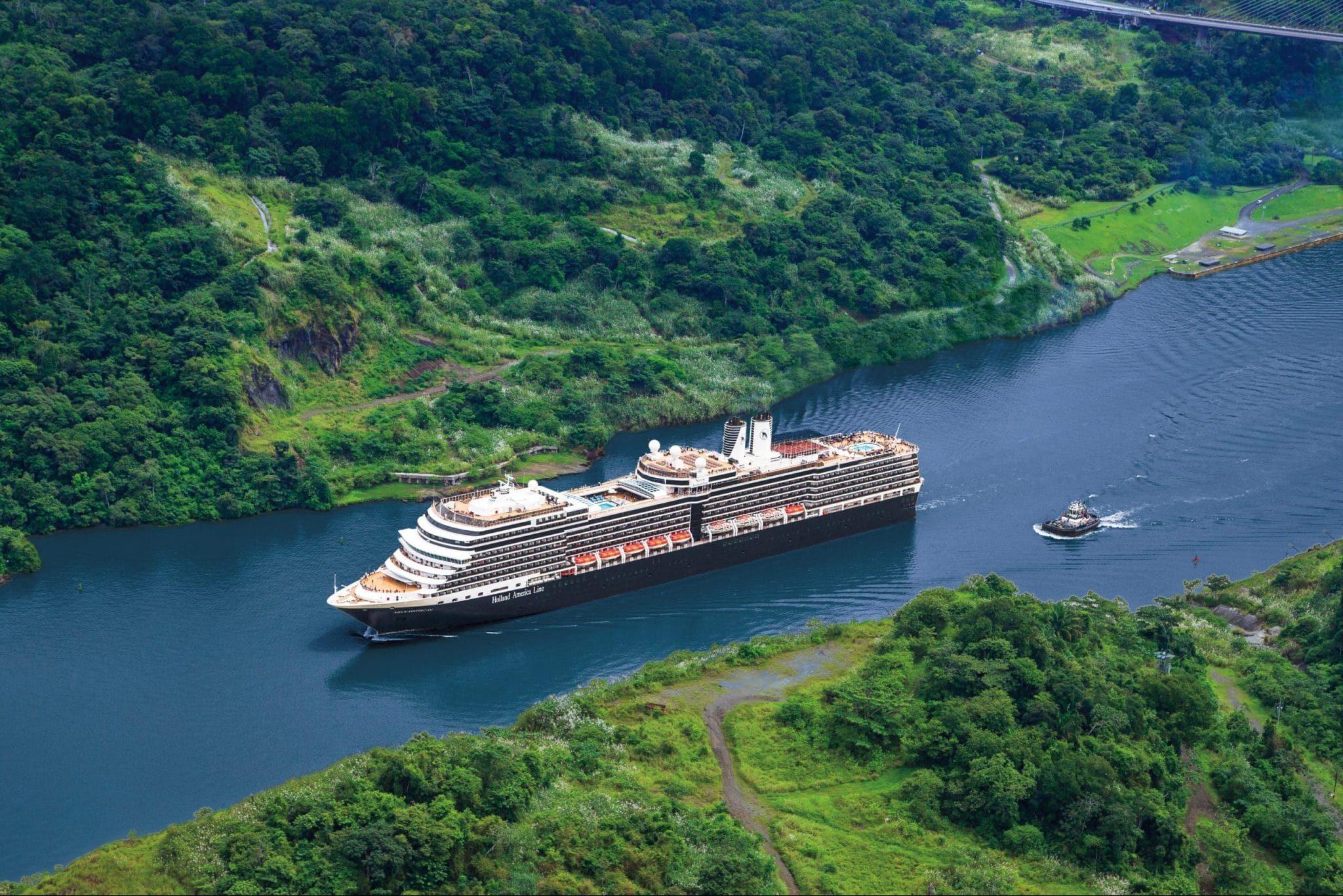 Holland America Line in 2022-2023 met 4 cruiseschepen door Panamakanaal