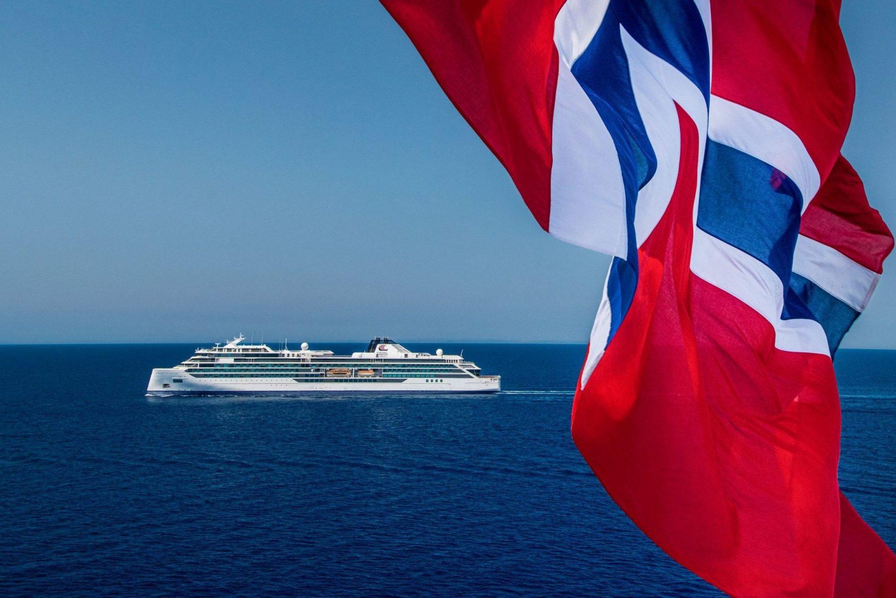 Viking Octantis overgedragen aan Viking