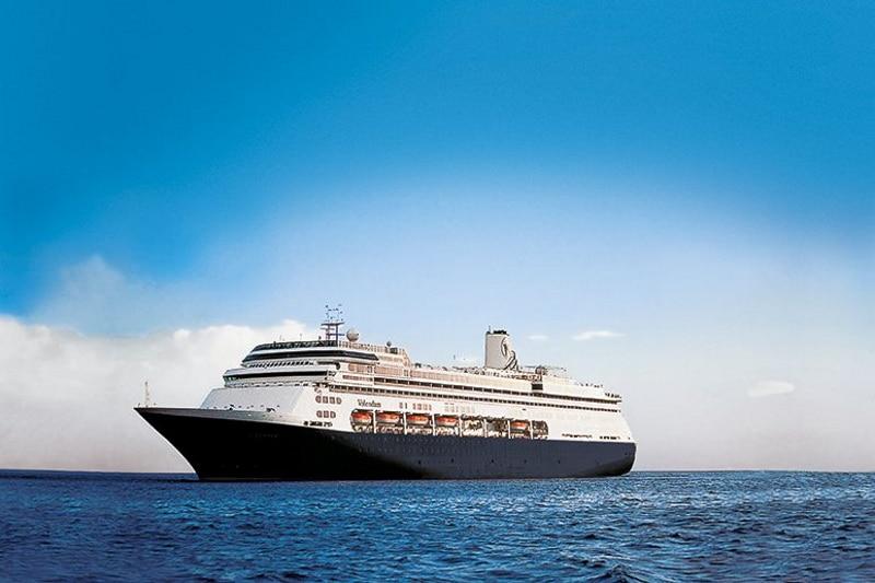 Cruiseschip Volendam wordt tijdelijk onderkomen voor Oekraïense vluchtelingen