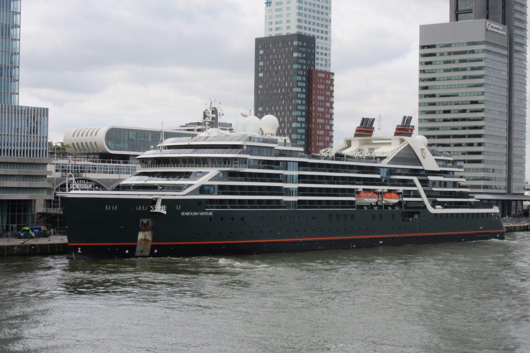 Seabourn Venture vrijdag voor ‘technical call’ in Rotterdam