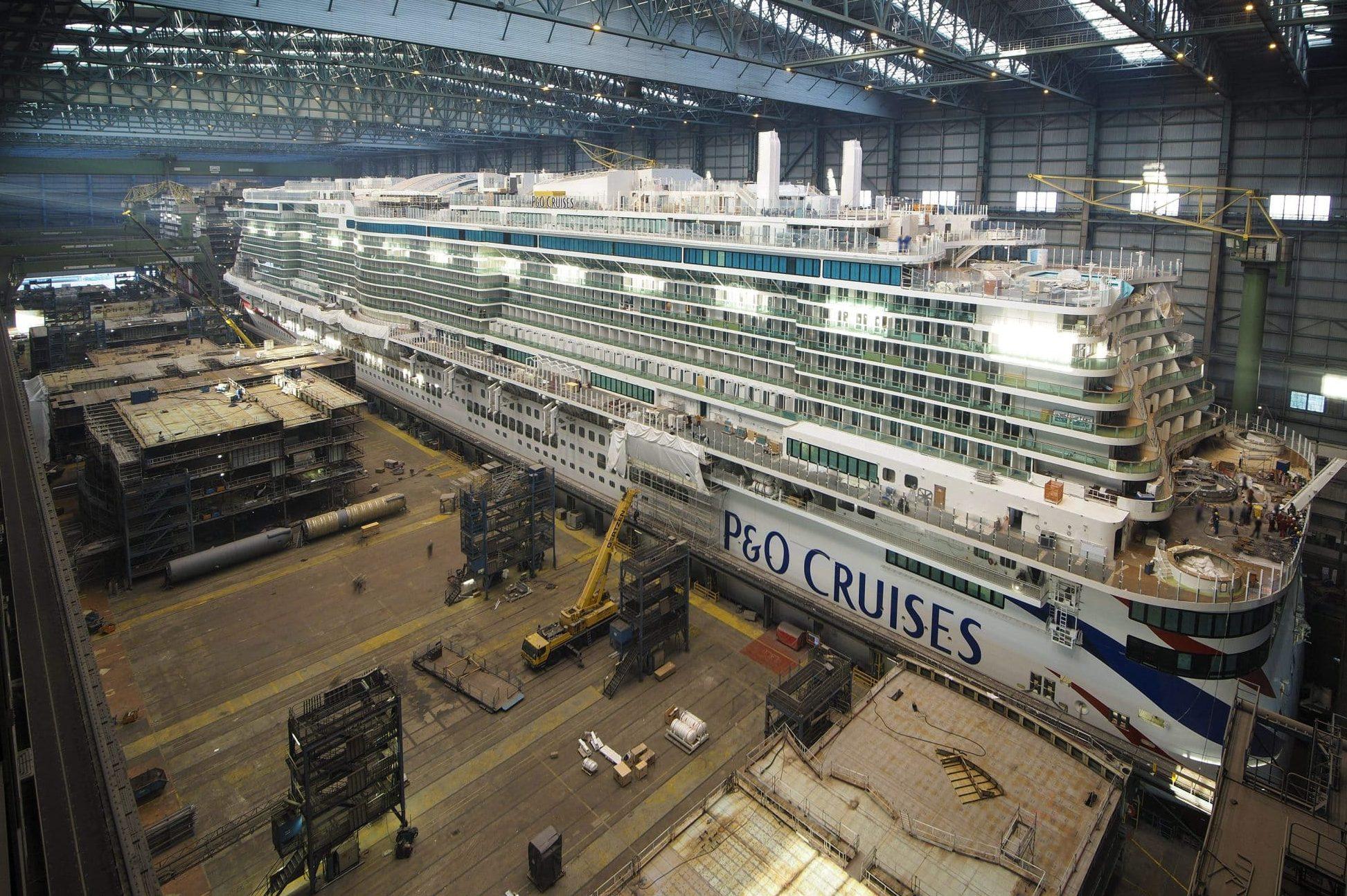 Zaterdag wordt cruiseschip Arvia uitgedokt bij Meyer Werft
