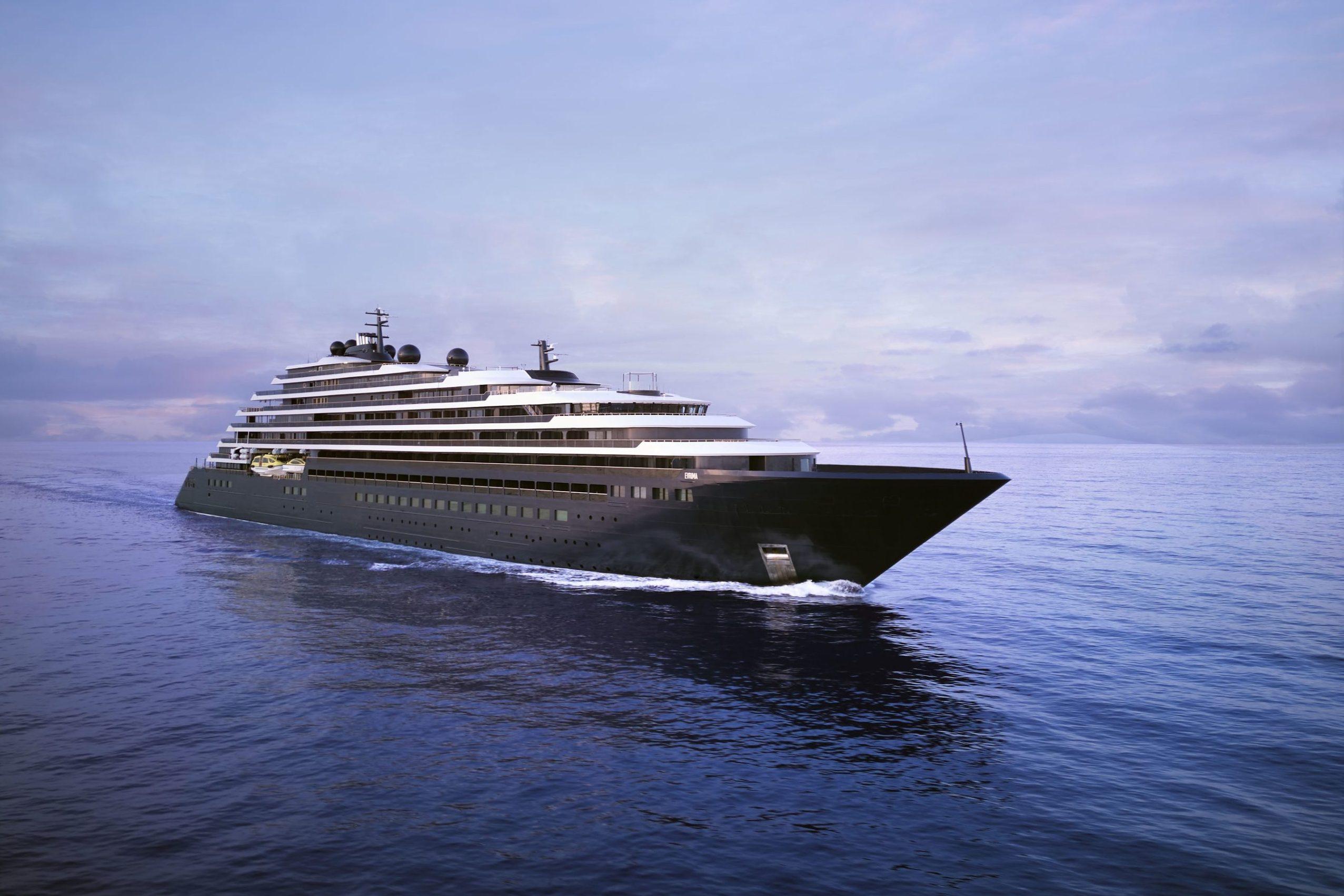 Eerste schip The Ritz-Carlton Yacht Collection in de vaart
