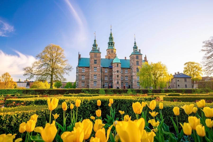 Regent Seven Seas Cruises schenkt gasten de Gift of Travel