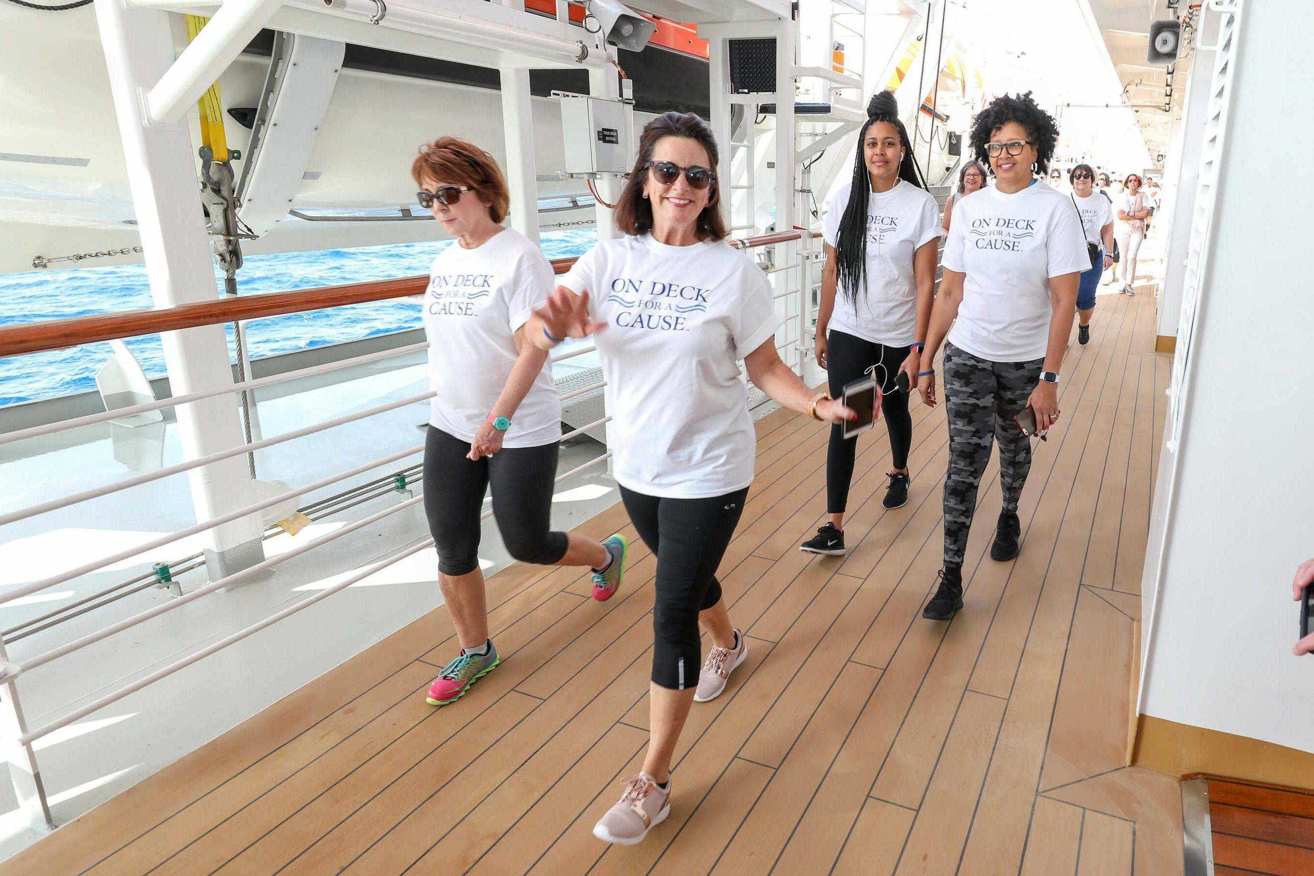 Sponsorloop Holland America Line in Alaska voor Alaska Geographic