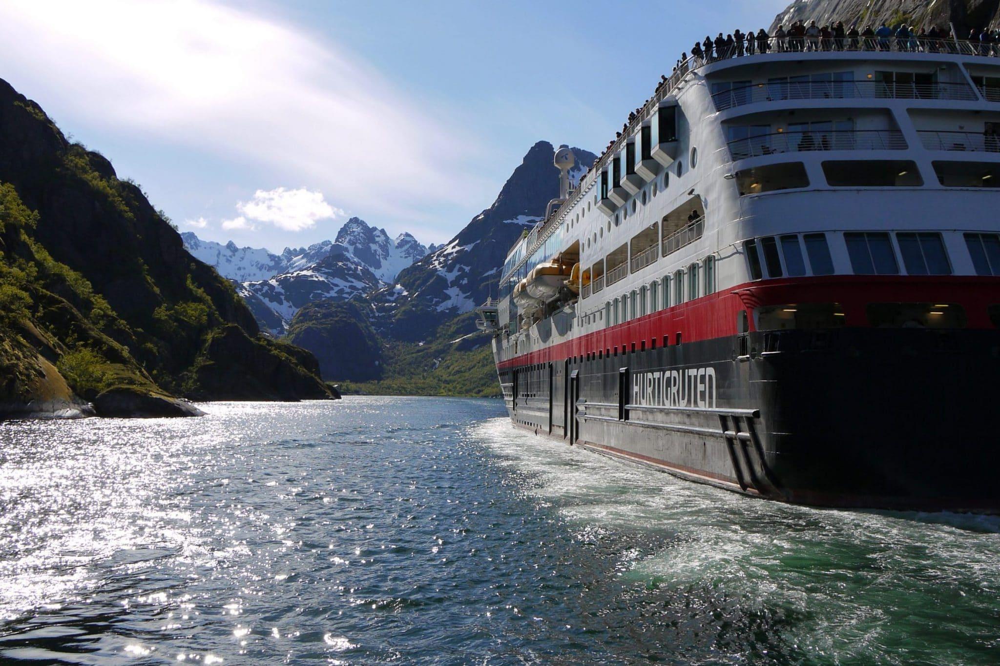MS Maud in problemen door storm Pia