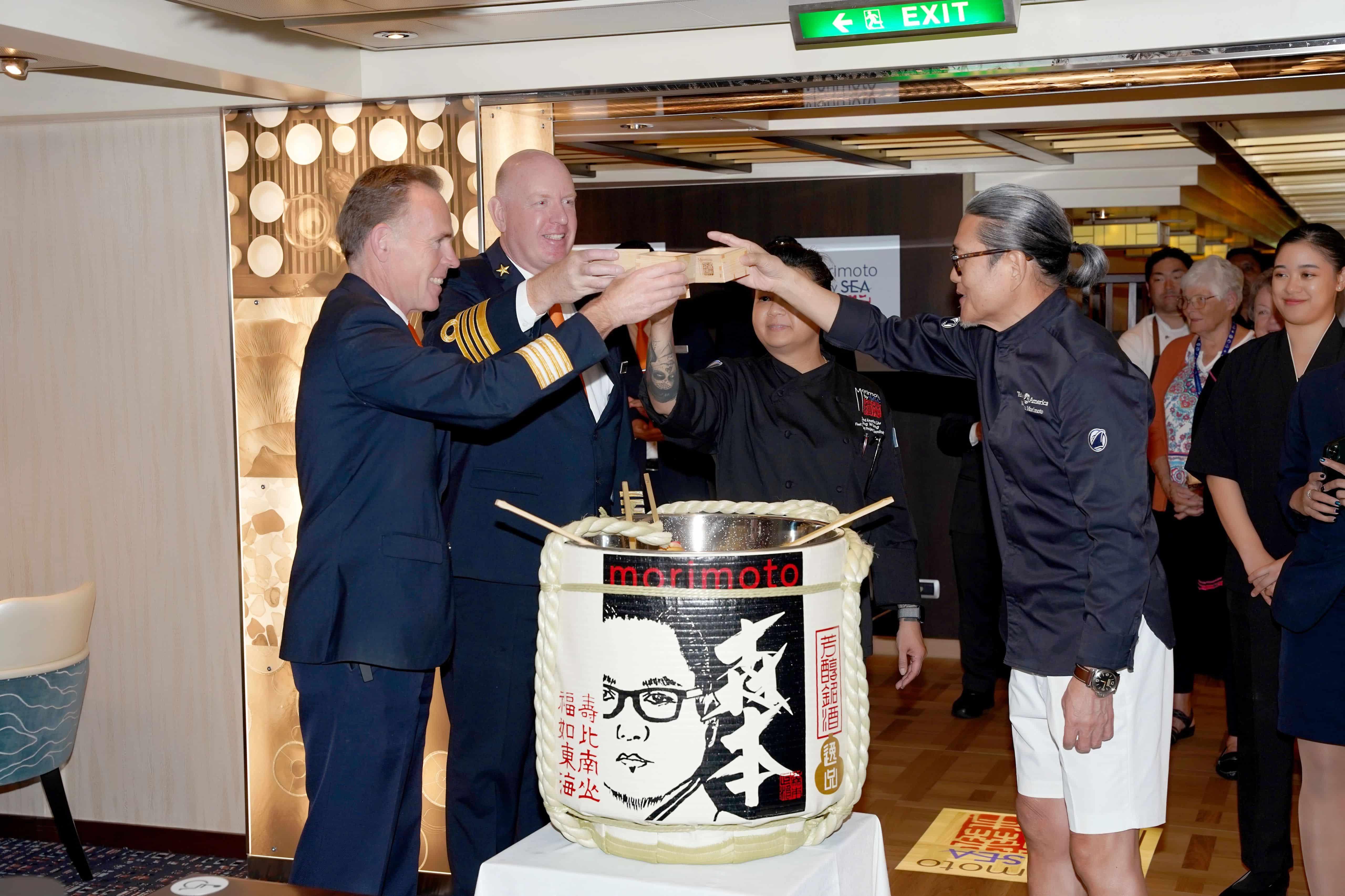 Chef Morimoto’s eerste restaurant op zee geopend aan boord van Nieuw Amsterdam