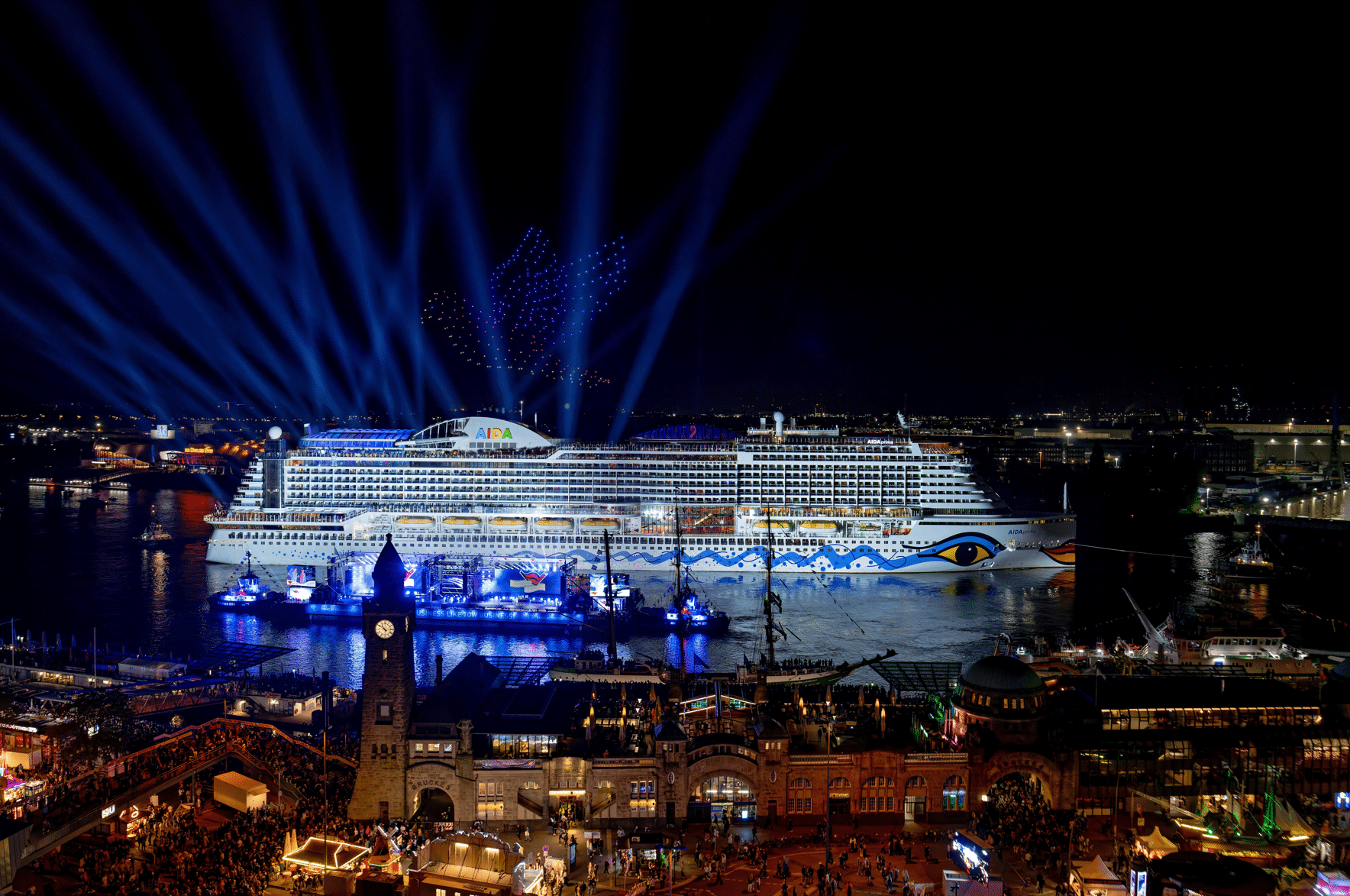 1,5 miljoen mensen bezoeken Hafengeburtstag Hamburg