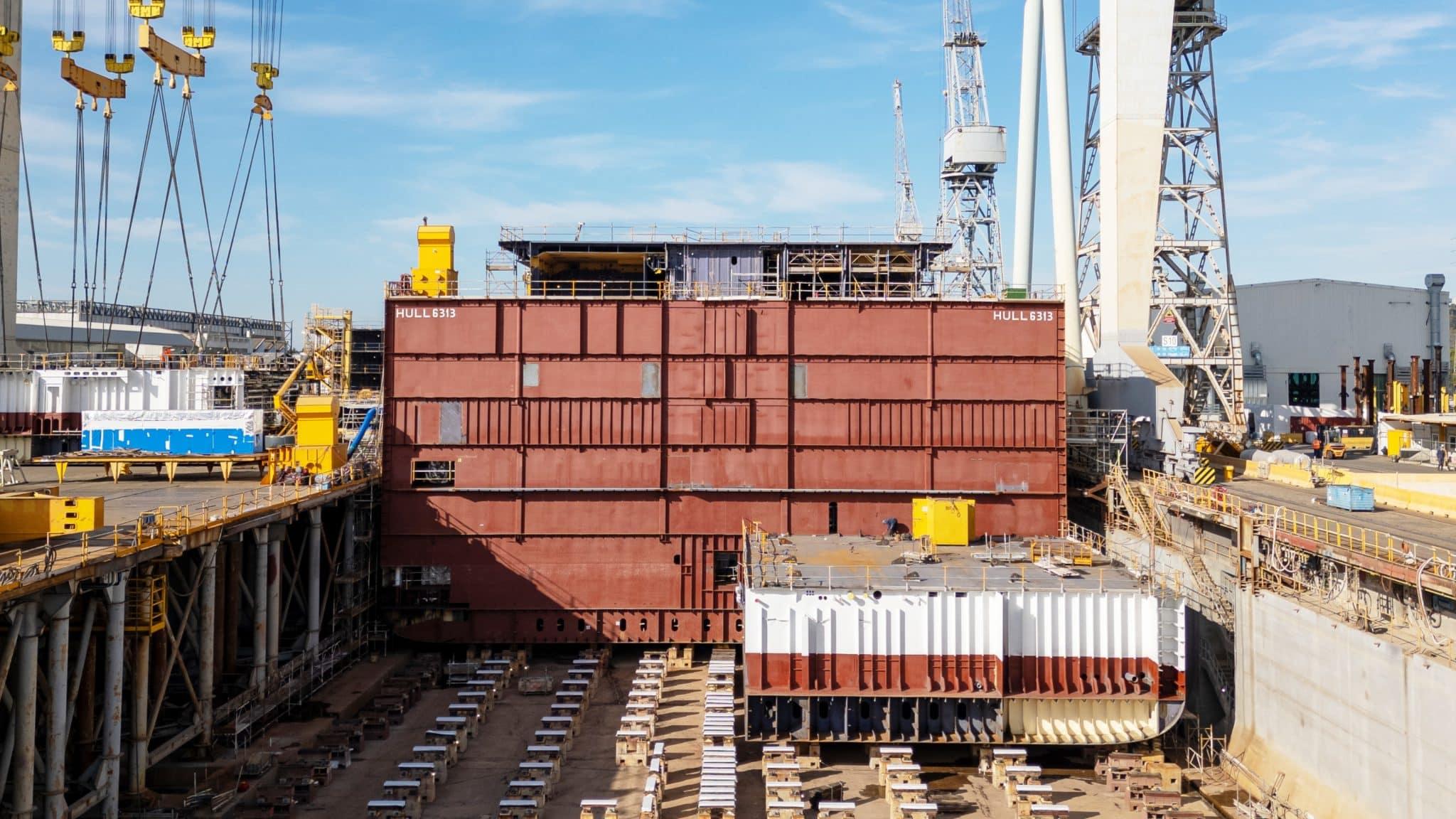 Kiel_gelegd_van_Mein_Schiff_Flow_bij_Fincantieri