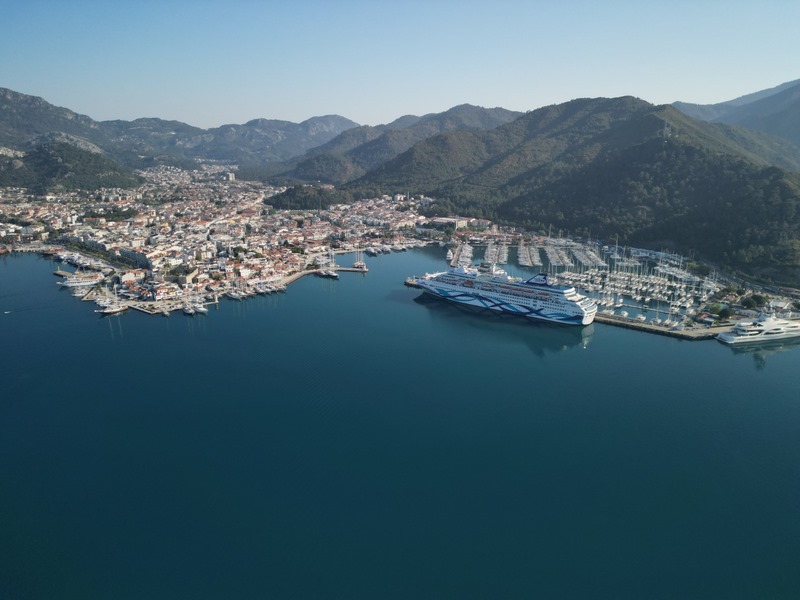 Mano Cruises verlengt cruiseseizoen 2025			