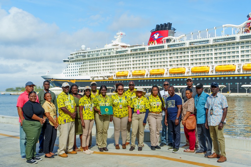 Nassau: Eerste Regionale Haven die Deelnemer wordt aan het Hidden Disabilities Sunflower Programma	