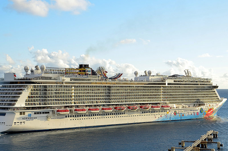Norwegian Breakaway start Europees cruiseseizoen na uitgebreide renovatie	