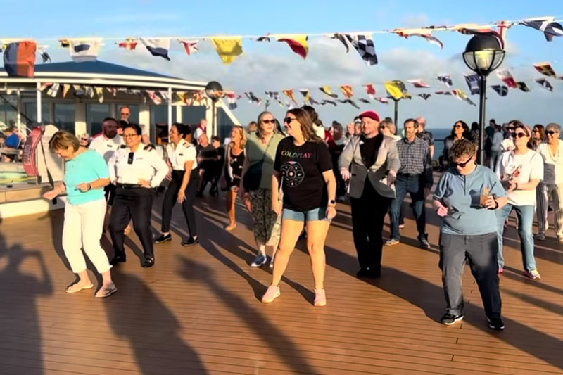 Holland America werkt samen met Taittinger voor feestelijke afvaarten		