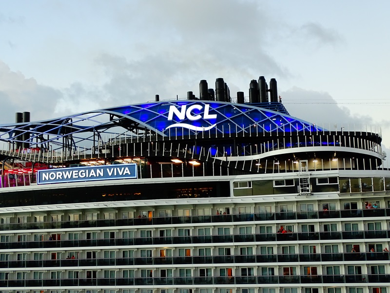 Norwegian Cruise Line versnelt kostenbesparingsmaatregelen			