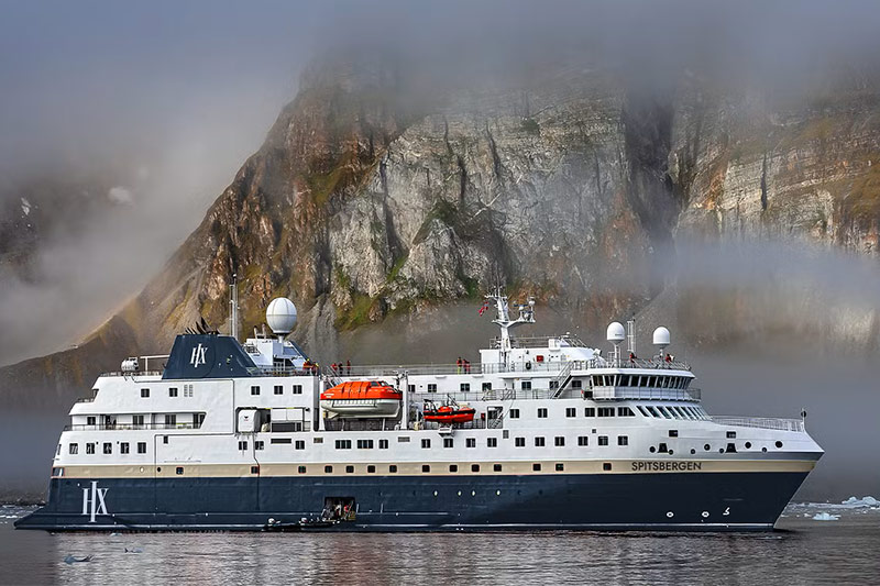 HX’s Spitsbergen Hervat Dienst Na Renovatie	