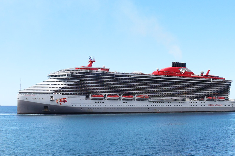 Scarlet_Lady_van_Virgin_Voyages_keert_terug_naar_Europa