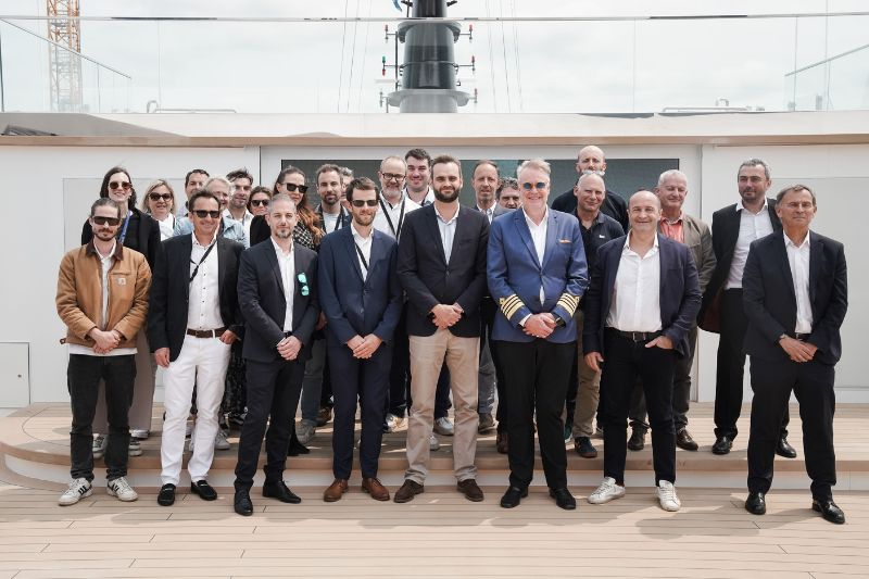 The Ritz-Carlton Yacht Collection neemt Luminara officieel in ontvangst	
