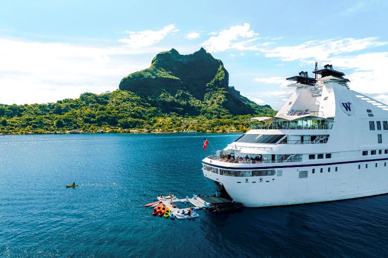 Windstar_Cruises_lanceert_zomeraanbieding_en_cruisewinactie_voor_luchtvaartpersoneel