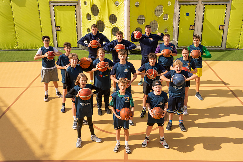 AIDA_en_Rostock_Seawolves_organiseren_basketbalkampen_aan_boord