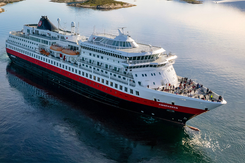 Hurtigruten_annuleert_cruise_met_de_Finnmarken_vanwege_technisch_probleem