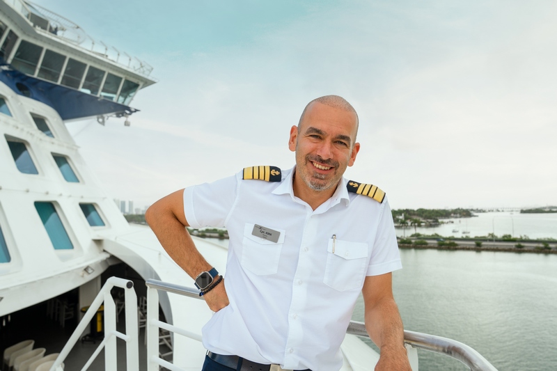 Kapitein Kyriakos Matragkas krijgt het roer van Celebrity Xcel	