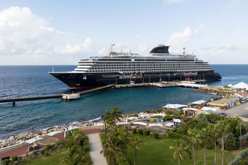 Luxe cruiseschepen gemiddeld 12 jaar oud in 2025		