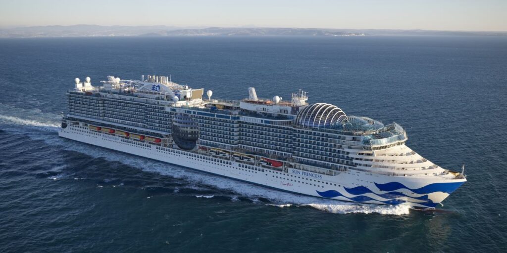 Bemanningslid_valt_overboord_van_Sun_Princess