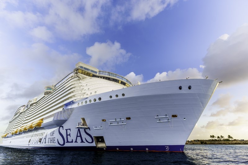 Royal Caribbean biedt voordelen aan voor gasten die hun Utopia-boeking aanpassen		