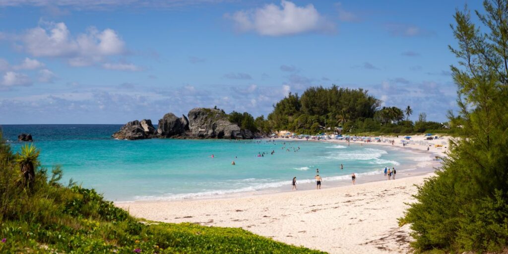 Familie_klaagt_Norwegian_Cruise_Line_aan_na_tragisch_ongeluk_bij_Bermudaexcursie