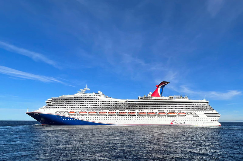 Carnival Radiance viert 25 jaar dienst		