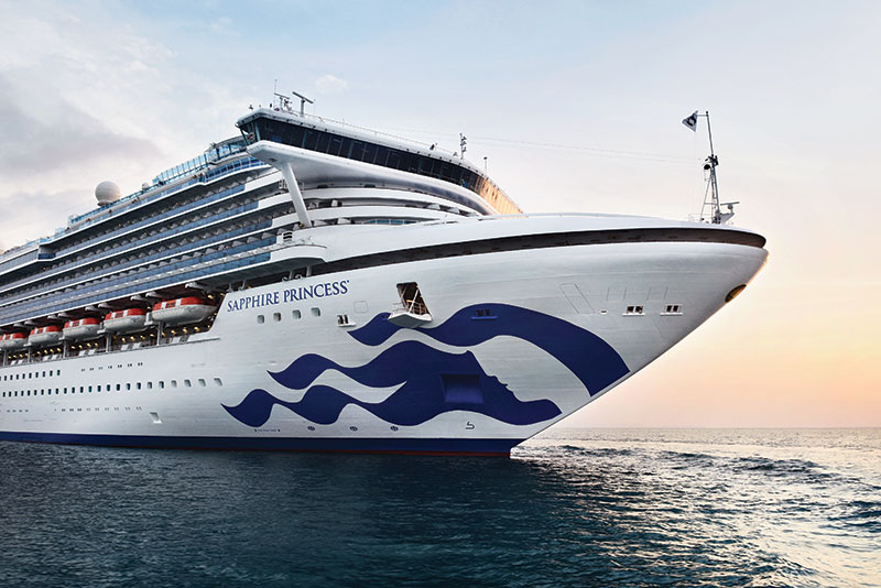 Sapphire_Princess_gaat_varen_vanuit_Fremantle_in_