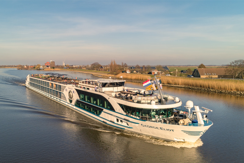 Riviera lanceert eerste riviercruiseschip speciaal voor soloreizigers in 2027		