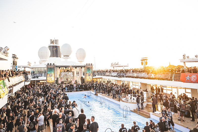 Mein_Schiff__organiseert_Full_Metal_Cruise_XIII