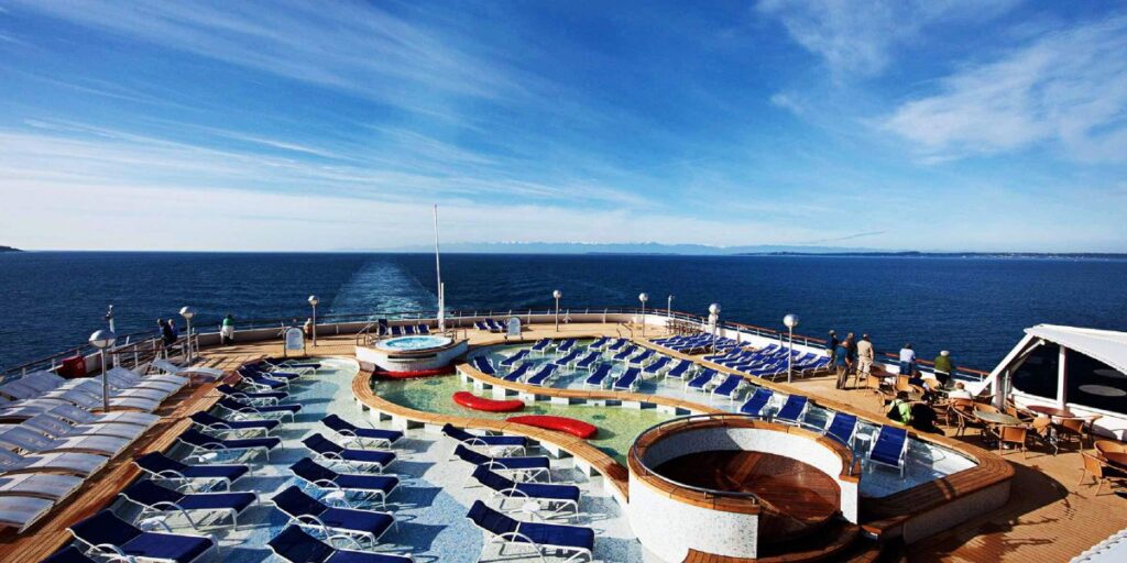 Toekomstige bewoners wachten nog steeds, maar ‘Betaalbare’ Victoria Cruises Line-reis vertrekt niet
