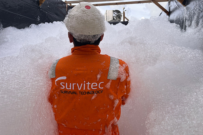 Survitec presenteert schuimsysteem met hoge expansiegraad