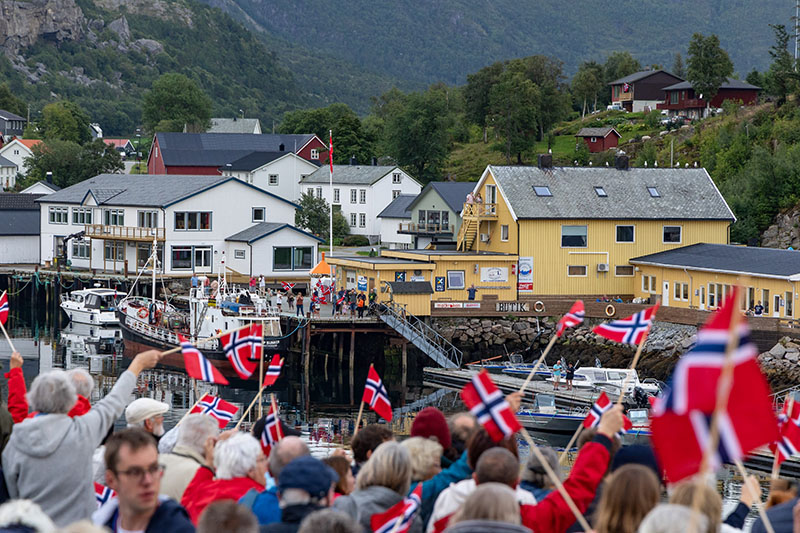 Hurtigruten-rapport: 192 miljoen euro aan economische impuls voor Noorse kustgemeenschappen