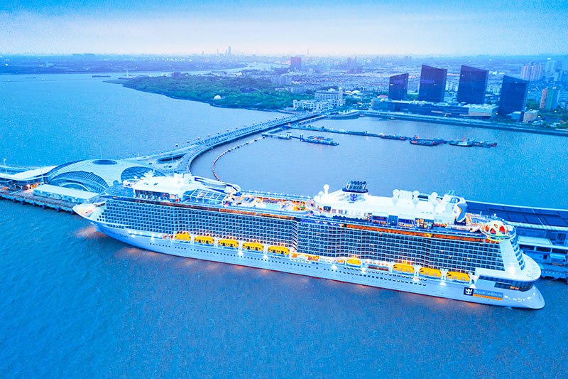 Nieuwe Chinese havenkosten kunnen cruisemaatschappijen raken
