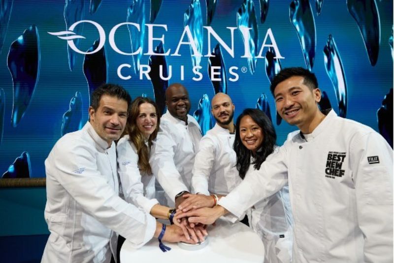 Oceania doopt de Allura in Miami