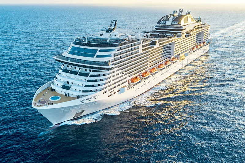 MSC Grandiosa vaart naar de VS voor eerste winterseizoen in Port Canaveral