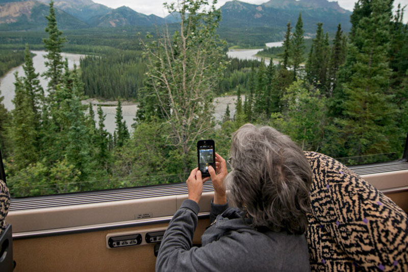 Holland America presenteert verbeteringen voor Alaska-cruisetours in 2027