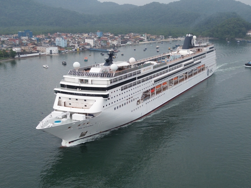 Weer dwingt schepen van Costa en MSC om uit te wijken naar Ilhabela