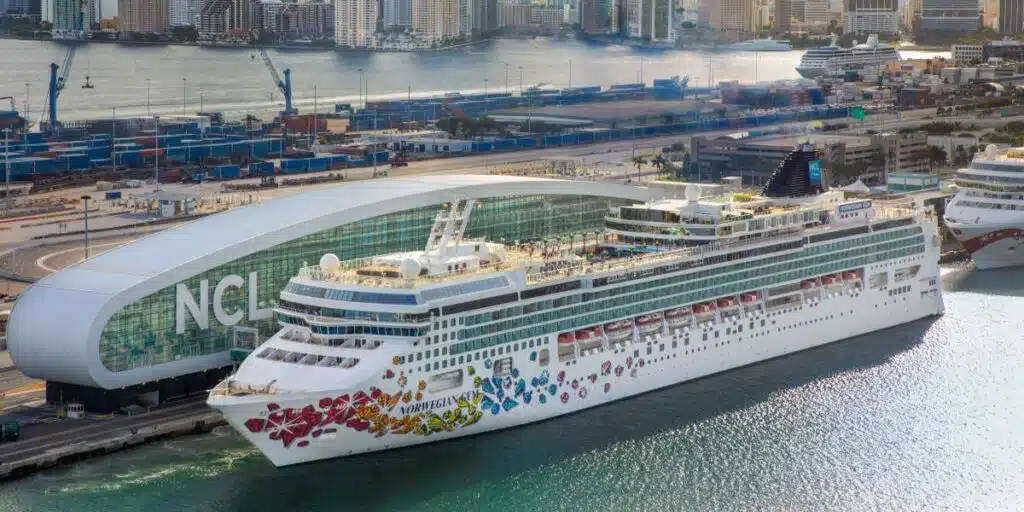 Gezin_geweigerd_bij_inscheping_nadat_n_essentieel_document_ontbrak