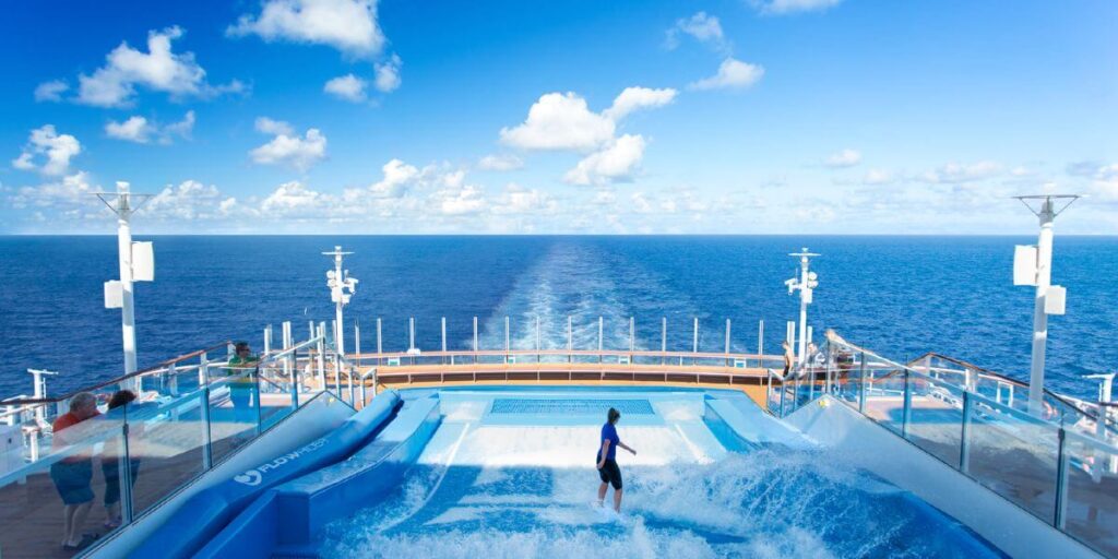 Royal Caribbean aangeklaagd na gebroken nek op FlowRider Adventure of the Seas 