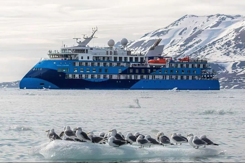Adventure Canada voegt twee Svalbard-afvaarten toe in 2027 	