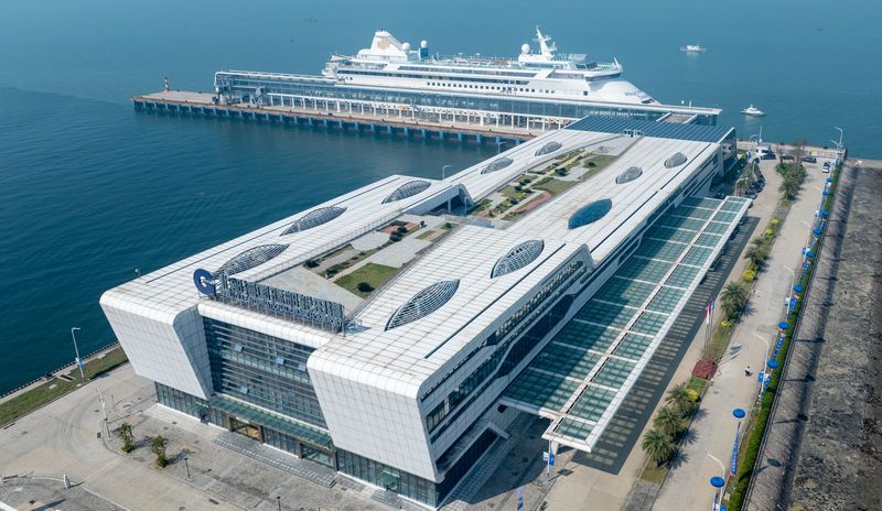 Blue Dream Melody vastgehouden in Beihai vanwege openstaande brandstofrekening