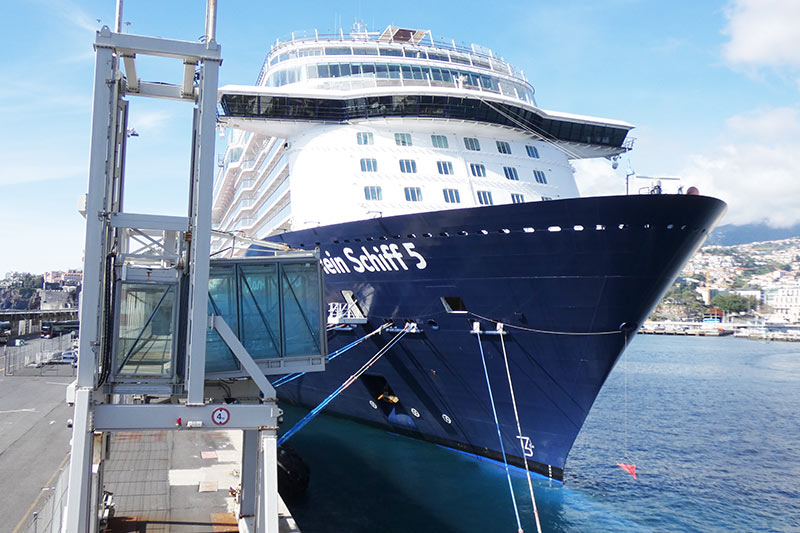 TUI annuleert extra cruises voor schepen in het Midden-Oosten		