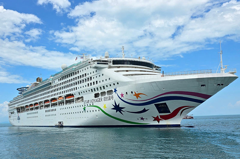 Star en Dream Cruises voeren brandstoftoeslag in 	