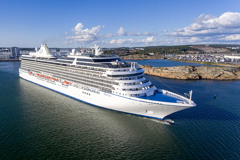 Oceania Marina viert 15 jaar dienst bij Oceania Cruises	